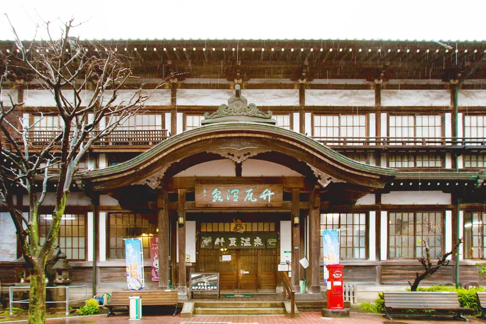 Takegawara Onsen (竹瓦温泉), Beppu
